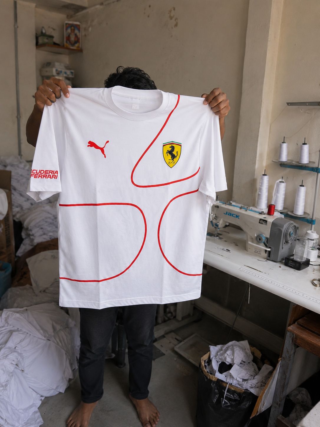 Ferrari Circuit Flow Oversized T-Shirt